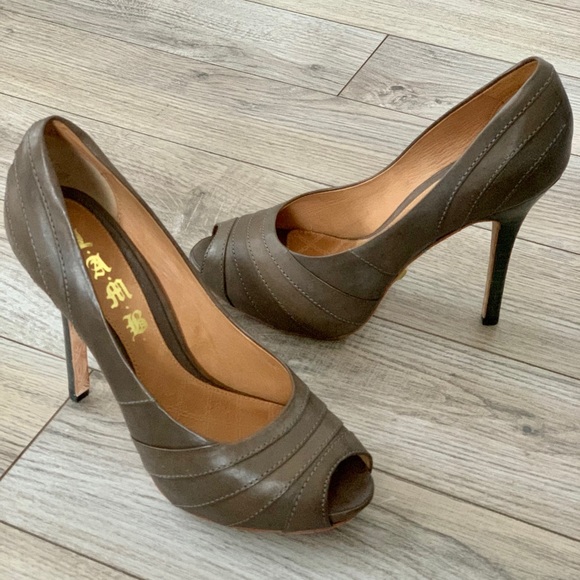 L.A.M.B. Tansy Grey Leather Platform Pump 8.5 - Picture 2 of 5